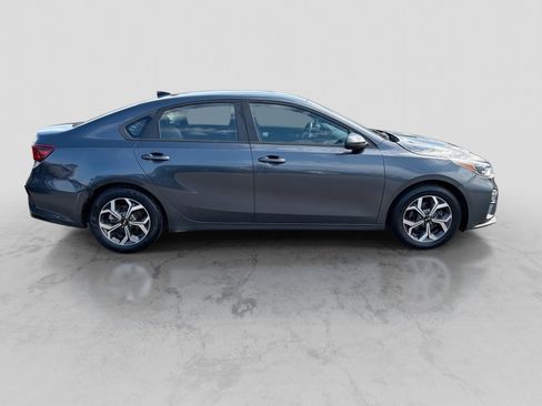 Used 2021 Kia Forte LXS FWD image 9