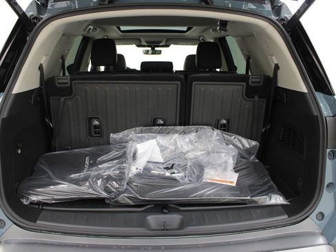 New 2026 Nissan Pathfinder Platinum FWD image 31