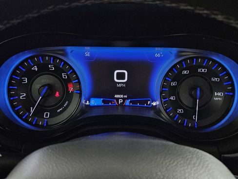 Used 2023 Chrysler 300 S RWD image 10