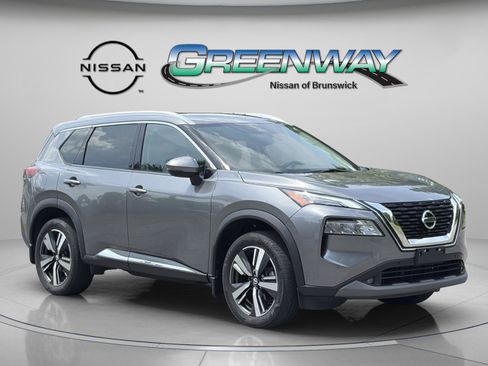 Used 2021 Nissan Rogue SL w/ Premium Package AWD/4WD image 1