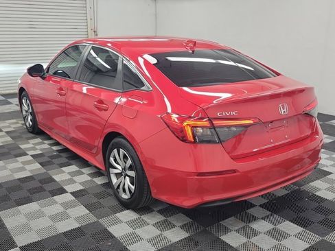 Used 2022 Honda Civic LX image 4