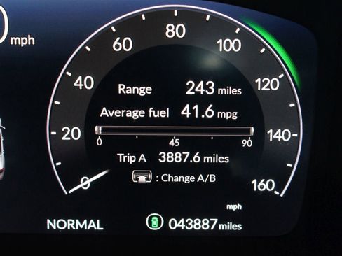 Used 2024 Honda Accord Sport image 4