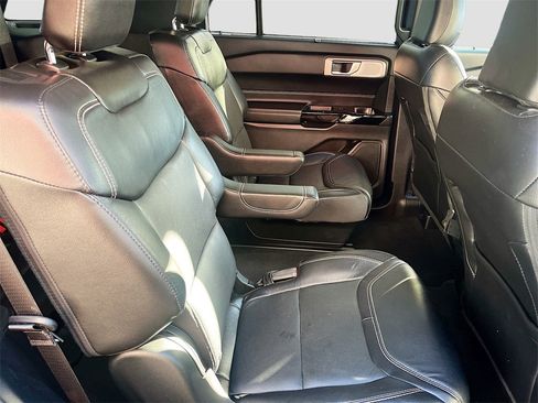 Used 2022 Ford Explorer ST w/ Equipment Group 401A image 29