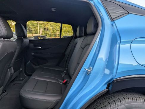 New 2025 Buick Envista Sport Touring w/ Convenience I Package image 9