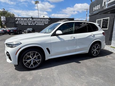 Used 2023 BMW X5 sDrive40i w/ M Sport Package image 11