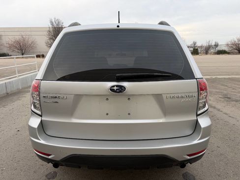 Used 2010 Subaru Forester 2.5X image 10