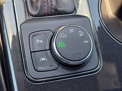 Used 2019 Chevrolet Blazer RS AWD/4WD image 10