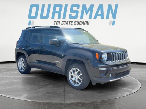 Used 2022 Jeep Renegade Latitude AWD/4WD image 1