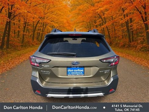 Used 2025 Subaru Outback Limited XT image 5