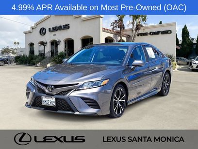 Used 2019 Toyota Camry SE w/ Convenience Package