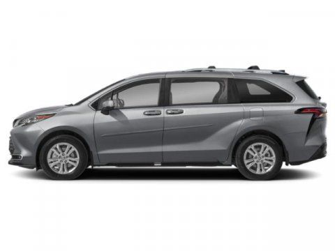 New 2026 Toyota Sienna Platinum AWD/4WD image 3