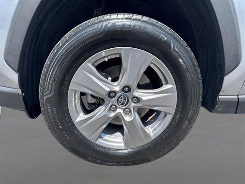 Used 2023 Toyota RAV4 LE AWD/4WD image 20