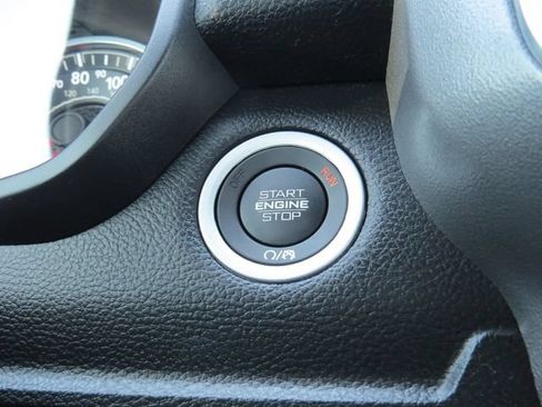 Certified 2025 RAM 1500 Big Horn AWD/4WD image 26