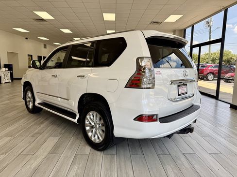 Used 2015 Lexus GX 460 w/ Premium Package AWD/4WD image 7