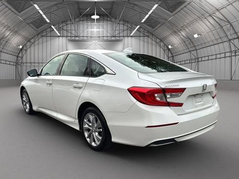 Used 2020 Honda Accord LX image 7