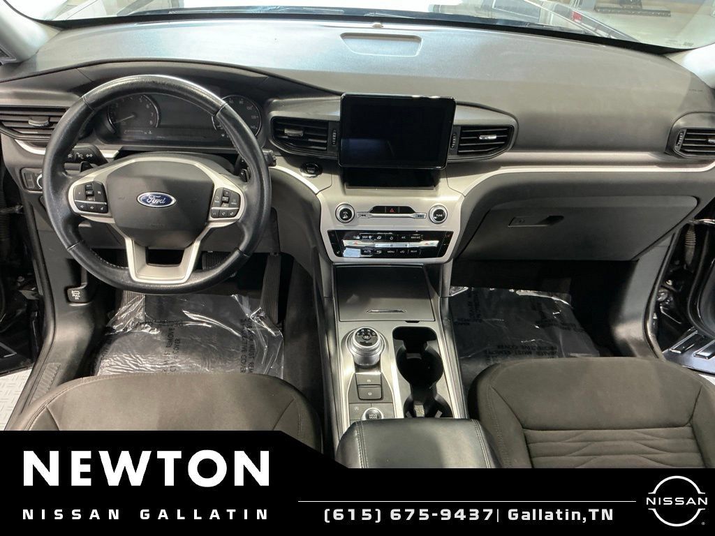 Used 2020 Ford Explorer XLT w/ Comfort Package AWD/4WD image 10