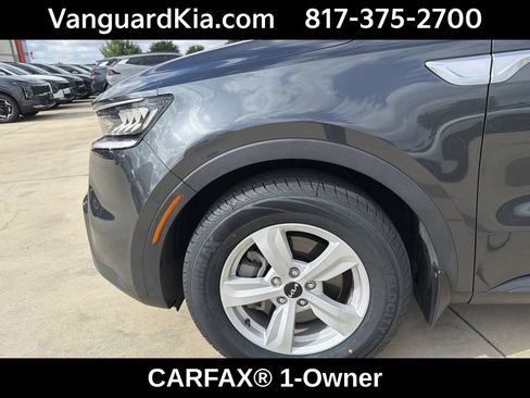 Certified 2022 Kia Sorento LX FWD image 21