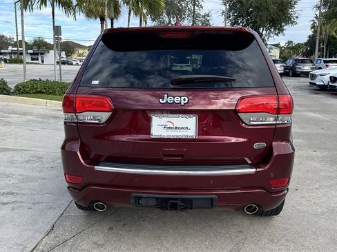 Used 2017 Jeep Grand Cherokee Overland image 3