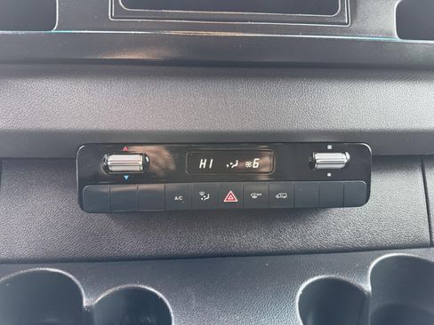 Used 2021 Mercedes-Benz Sprinter 2500 w/ Driver Convenience Package image 31