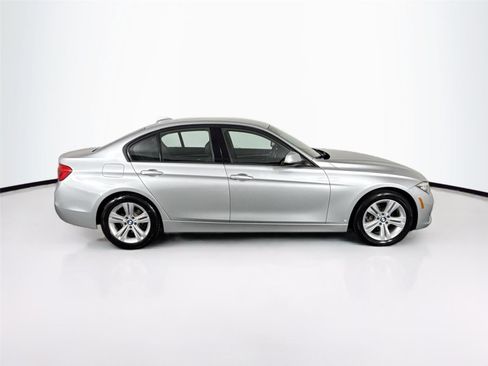 Used 2016 BMW 328i Sedan image 10