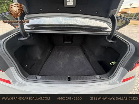 Used 2018 BMW 750i RWD image 22