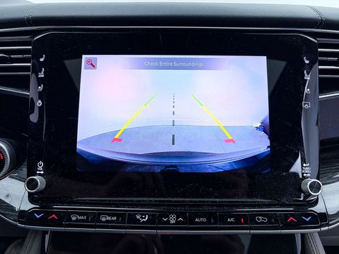 Used 2022 Jeep Wagoneer Series III w/ Premium Group I image 9