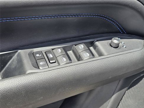 New 2026 Jeep Compass Latitude AWD/4WD image 15
