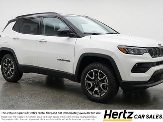 Used 2025 Jeep Compass Trailhawk w/ Trailer Tow Group video 1