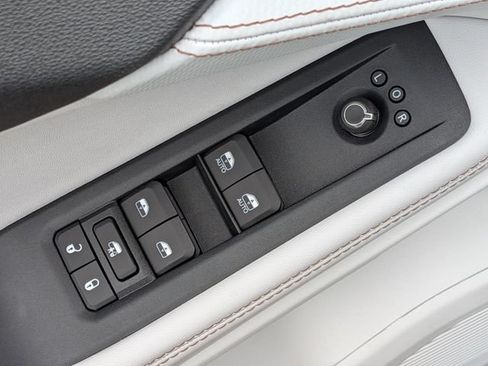 New 2026 Jeep Cherokee Limited AWD/4WD image 23