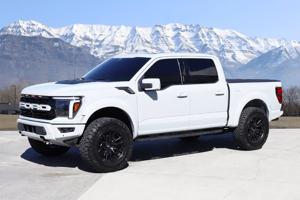 Used 2026 Ford F150 Raptor AWD/4WD image 2