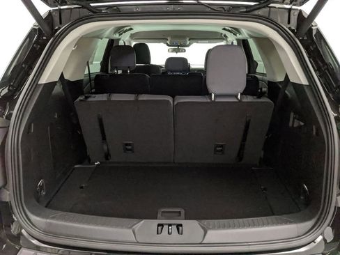 New 2025 Ford Explorer Active image 25