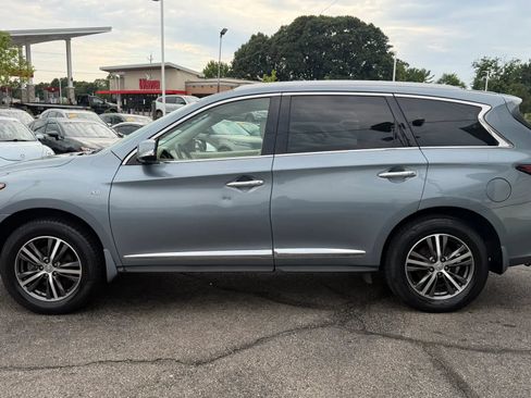 Used 2017 INFINITI QX60 Luxe w/ Premium Plus Package AWD/4WD image 2
