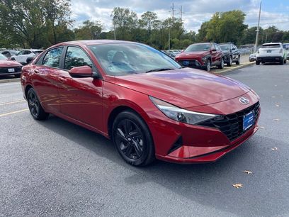 Certified 2023 Hyundai Elantra SEL w/ Cargo Package