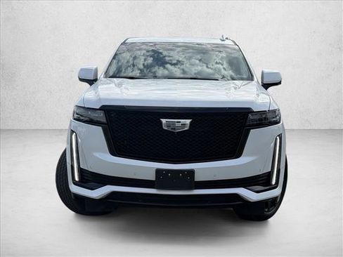 Used 2023 Cadillac Escalade Sport Platinum w/ LPO, ONYX Package image 2