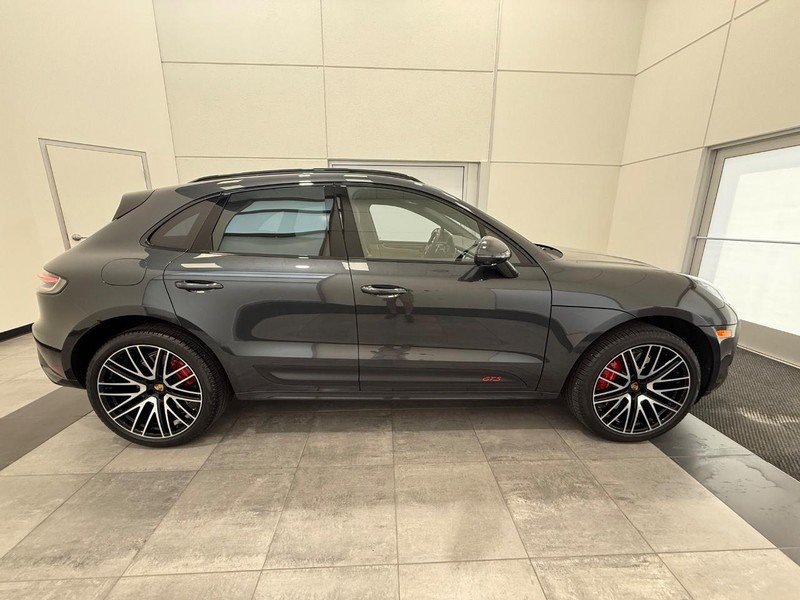 Certified 2024 Porsche Macan GTS AWD/4WD image 9