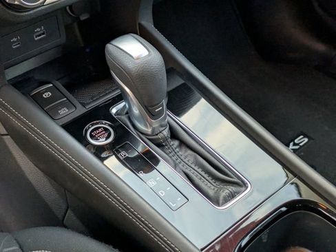 Used 2023 Nissan Kicks SV image 24