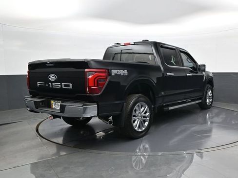 Used 2024 Ford F150 Lariat w/ FX4 Off-Road Package image 5