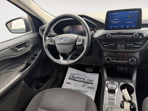 Used 2024 Ford Escape Active AWD/4WD image 11
