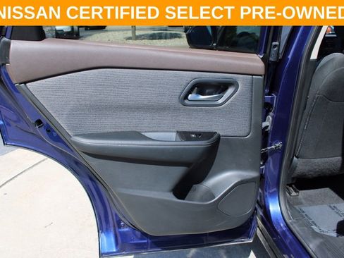 Certified 2023 Nissan Rogue SV image 26