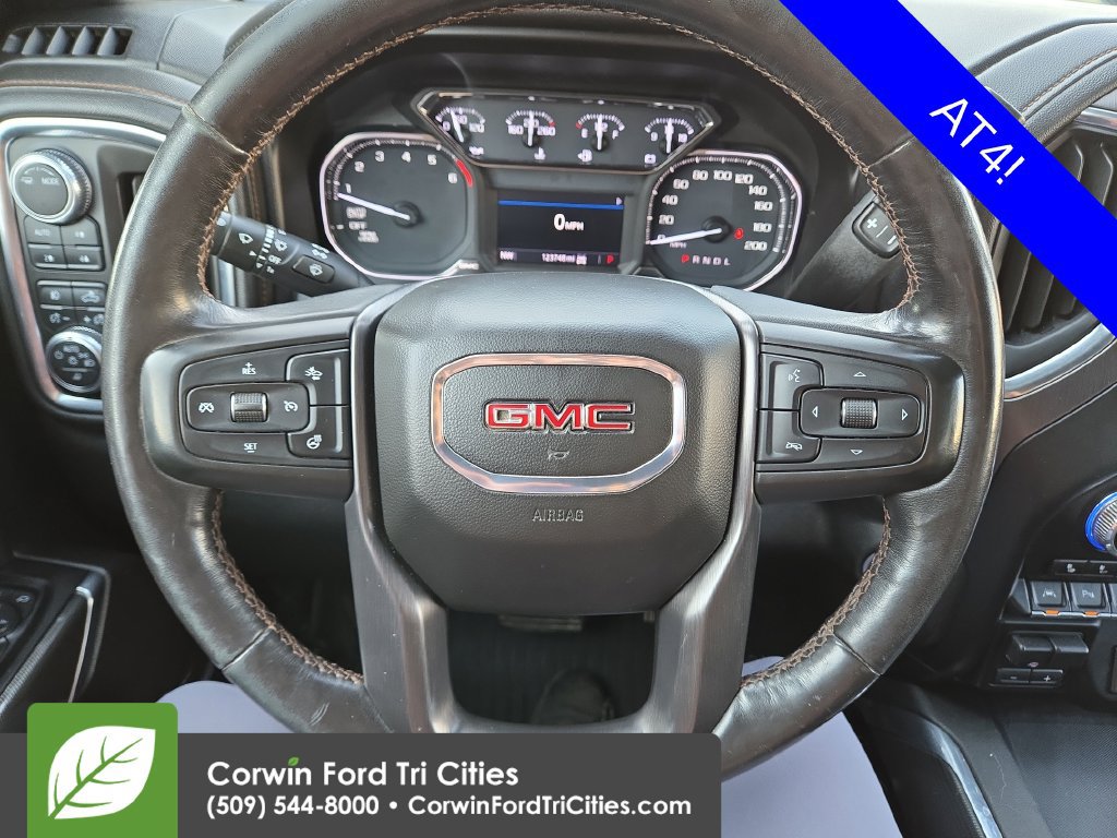 Used 2020 GMC Sierra 1500 AT4 w/ AT4 Premium Package AWD/4WD image 18
