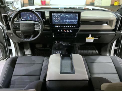 New 2026 GMC Hummer EV 2X image 12