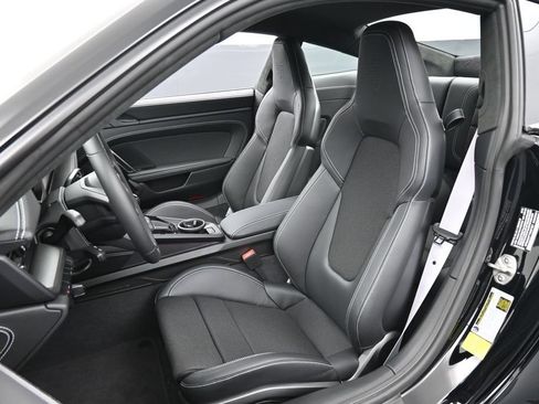Certified 2026 Porsche 911 GT3 RWD image 5