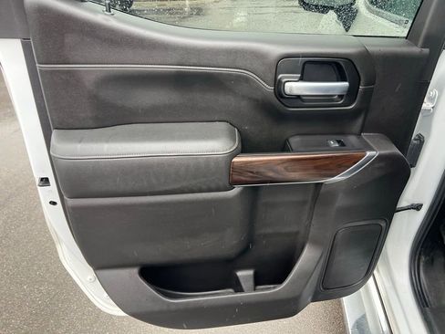 Used 2021 GMC Sierra 1500 SLT w/ SLT Premium Plus Package image 17