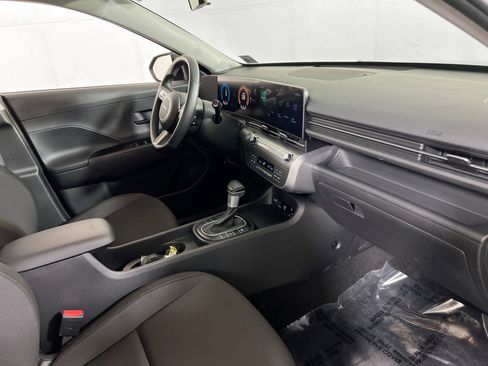 Used 2024 Hyundai Kona SEL image 26