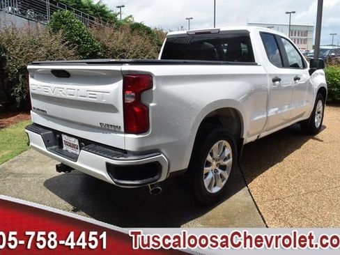 Used 2020 Chevrolet Silverado 1500 Custom w/ Custom Value Package RWD image 11