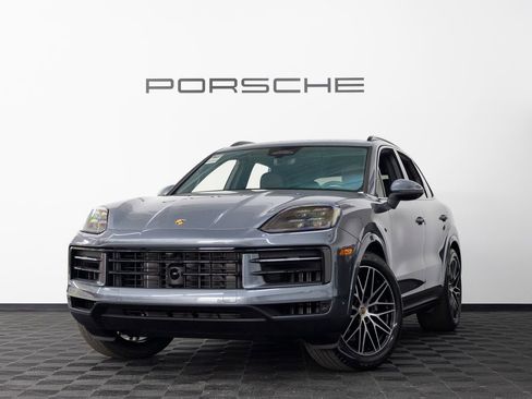 New 2026 Porsche Cayenne AWD/4WD image 1
