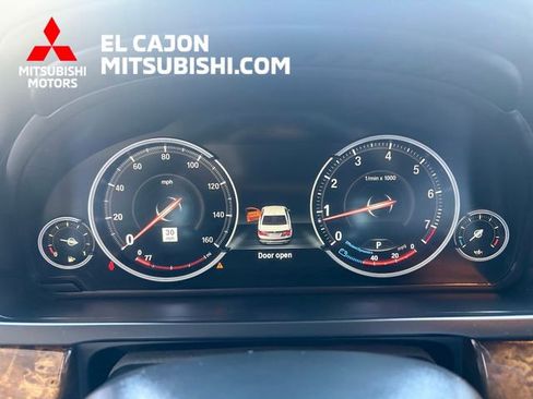 Used 2015 BMW 750Li w/ M Sport Edition RWD image 21