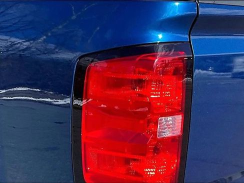 Used 2018 Chevrolet Silverado 2500 LTZ w/ LTZ Plus Package image 33