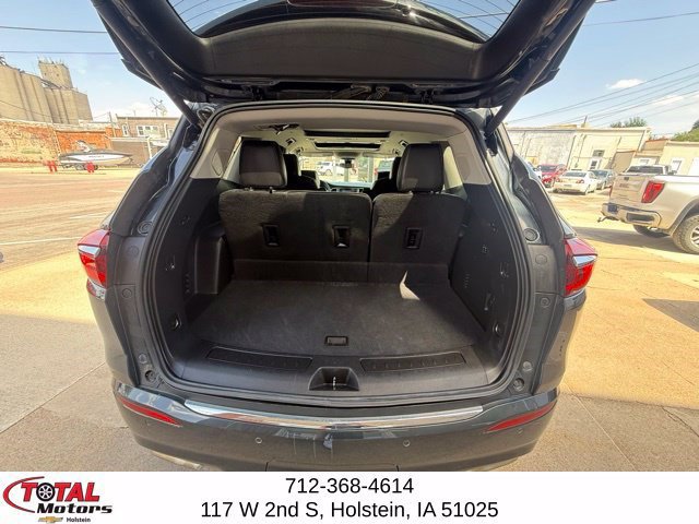 Used 2021 Buick Enclave Avenir w/ Trailering Package, 5000 lbs. AWD/4WD image 12