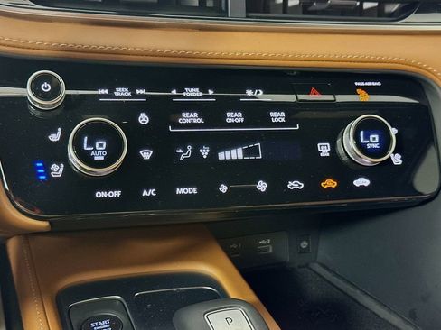 Used 2025 INFINITI QX60 Autograph w/ Cargo Package image 19